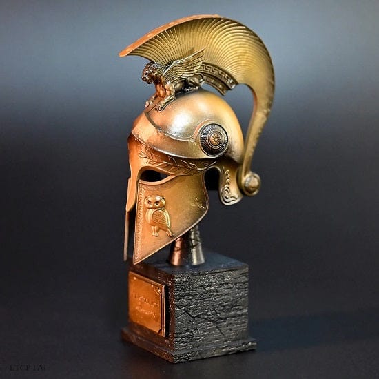 ALDO Arts & Entertainment > Hobbies & Creative Arts > Collectibles > Scale Models Ancient  Spartan Ogfficer  Helmet Desktop Statue