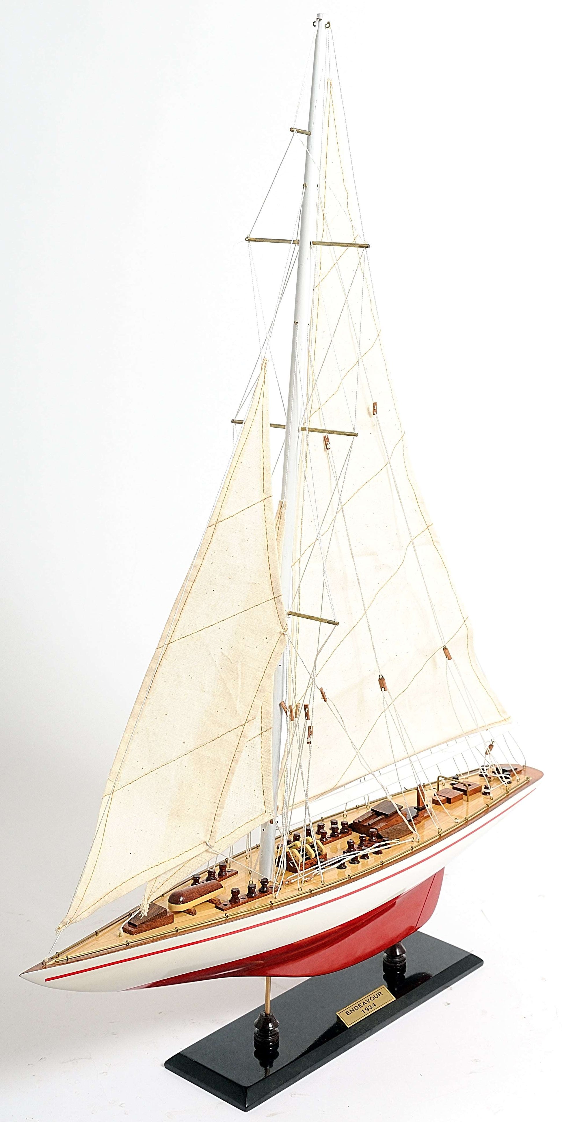 ALDO Creative Arts >Collectibles> Scale Model America's Cup Racing Yacht Endeavour L 60  Red and White Sailboat Wood Model by Authentic Models