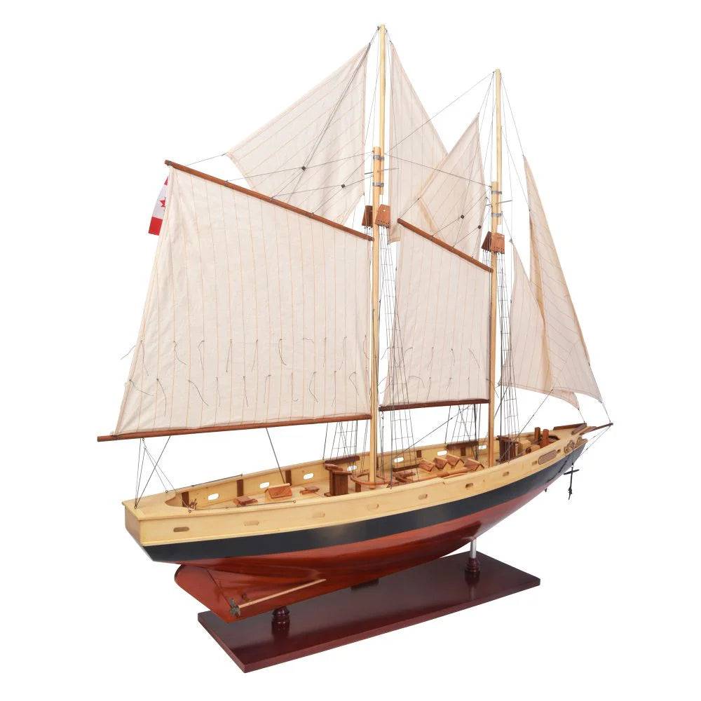 ALDO Creative Arts Collectibles Scale Model Bluenose II Painted Racing Yacht  Sailboat  Wood Ship Model by Authentic Models