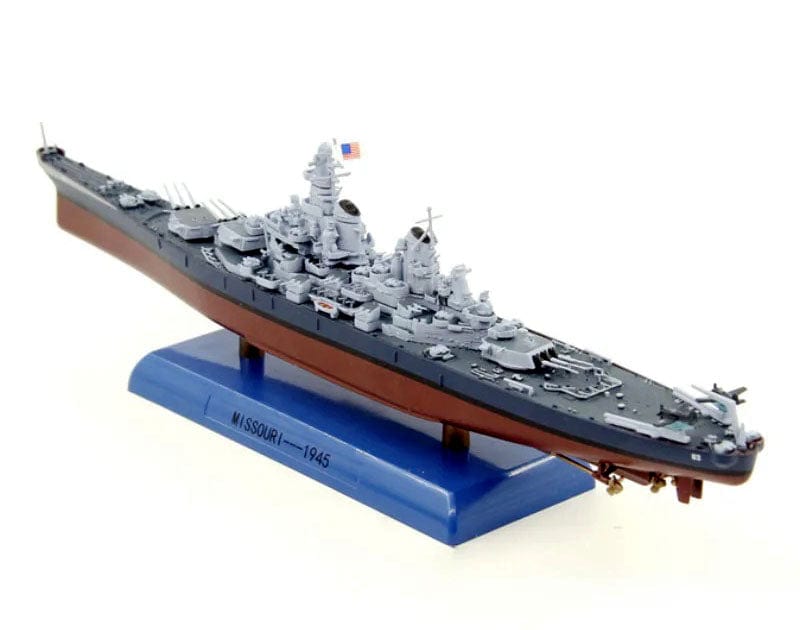 ALDO Creative Arts Collectibles Scale Model USN Battleship Missouri BB-63 Desk Display WWII Ship Diecast Model with Display Assymbly