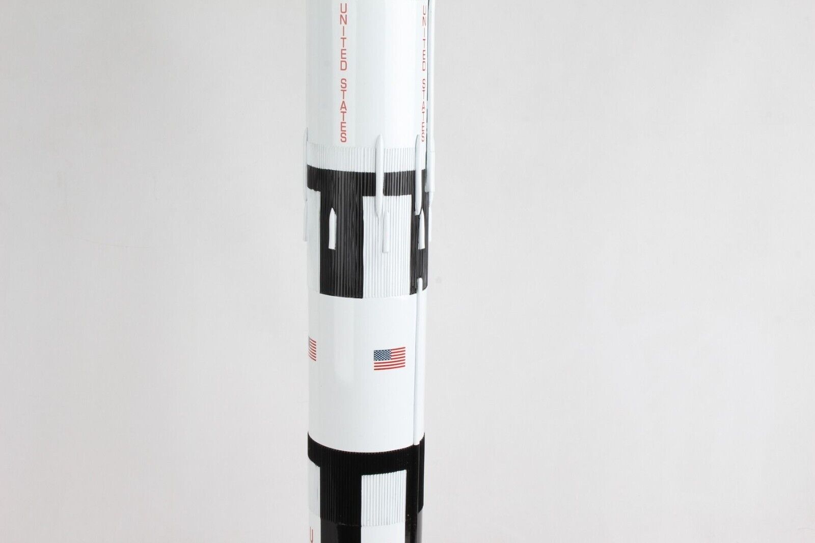 ALDO > Hobbies & Creative Arts> Collectibles> Scale Model 43.50" tall x 7.75" wide at base / New / wood NASA Saturn V Legendary Moon Rocket XLarge LSV  Wood  Model Spacecraft