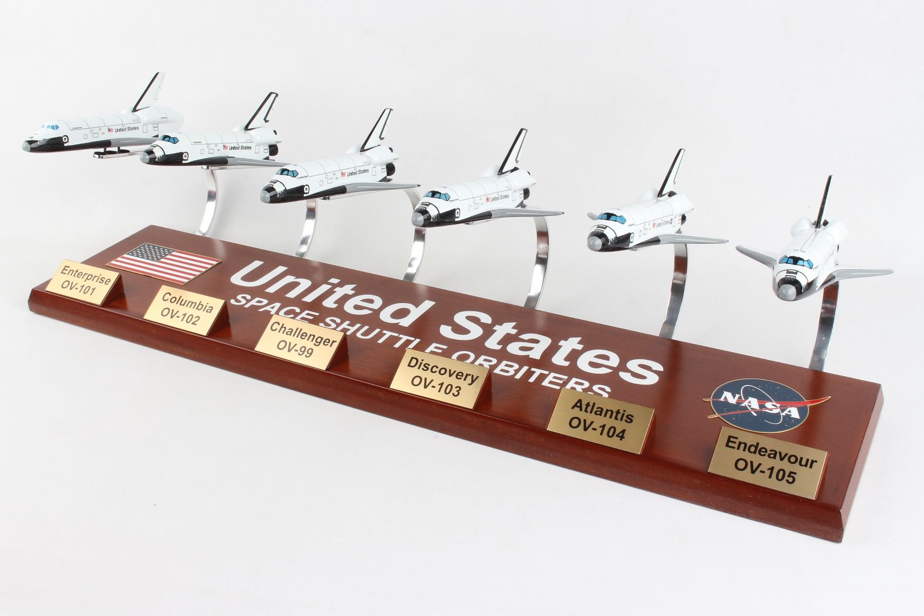 ALDO Hobbies & Creative Arts> Collectibles> Scale Model 7.00" long x 4.50" wide Each / NEW / wood NASA US Space Shuttles Orbiters Collection Enterprise, Columbia, Challenger, Discovery, Atlantis, and Endeavour Wood Models Collection