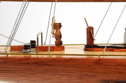 ALDO Hobbies & Creative Arts> Collectibles> Scale Model America's Cup 1933 Endeavor J Class Sailboat Small Wood Model Yacht