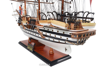 ALDO Hobbies & Creative Arts> Collectibles> Scale Model Amerigo Vespucci Italian Royal Navy Tall War Ship Medium Painted Wood Model Sailboat Assembled