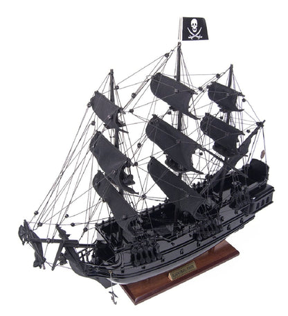 ALDO Hobbies & Creative Arts> Collectibles> Scale Model Black Pearl Pirates of The Caribbean Exclusive Edition Small Tall Ship Wood Model Sailboat Assembled