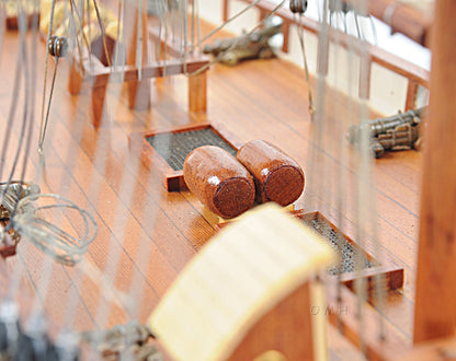 ALDO > Hobbies & Creative Arts> Collectibles> Scale Model Harvey Baltimore Clipper Painted Tall Ship Large Wood Model Boat  Assembled