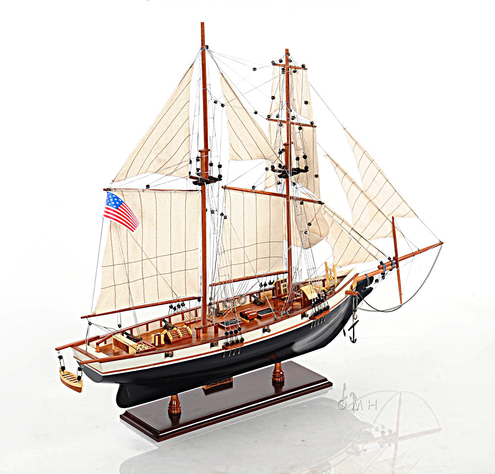 ALDO > Hobbies & Creative Arts> Collectibles> Scale Model Harvey Baltimore Clipper Painted Tall Ship Large Wood Model Boat  Assembled