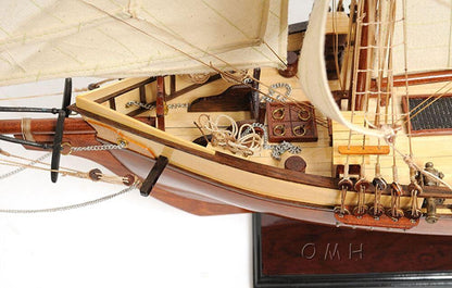 ALDO > Hobbies & Creative Arts> Collectibles> Scale Model Harvey Baltimore Clipper Tall Ship Large Wood Model Boat  Assembled