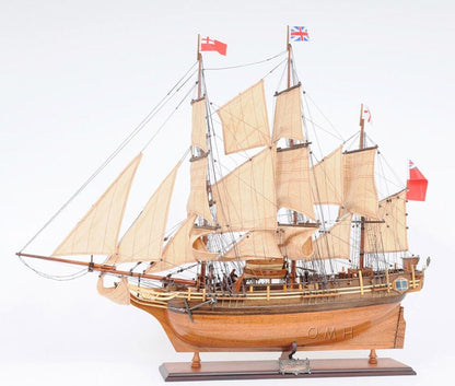 ALDO Hobbies & Creative Arts> Collectibles> Scale Model HMS Bounty Tall Ship Large Wood Model Sailboat Assembled