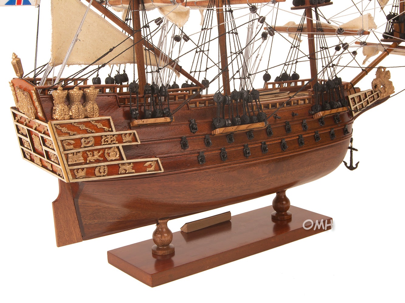 Aldo Hobbies & Creative Arts> Collectibles> Scale Model HMS Sovereign Of The Seas Tall Ship Small  Wood Model Sailboat Assembled