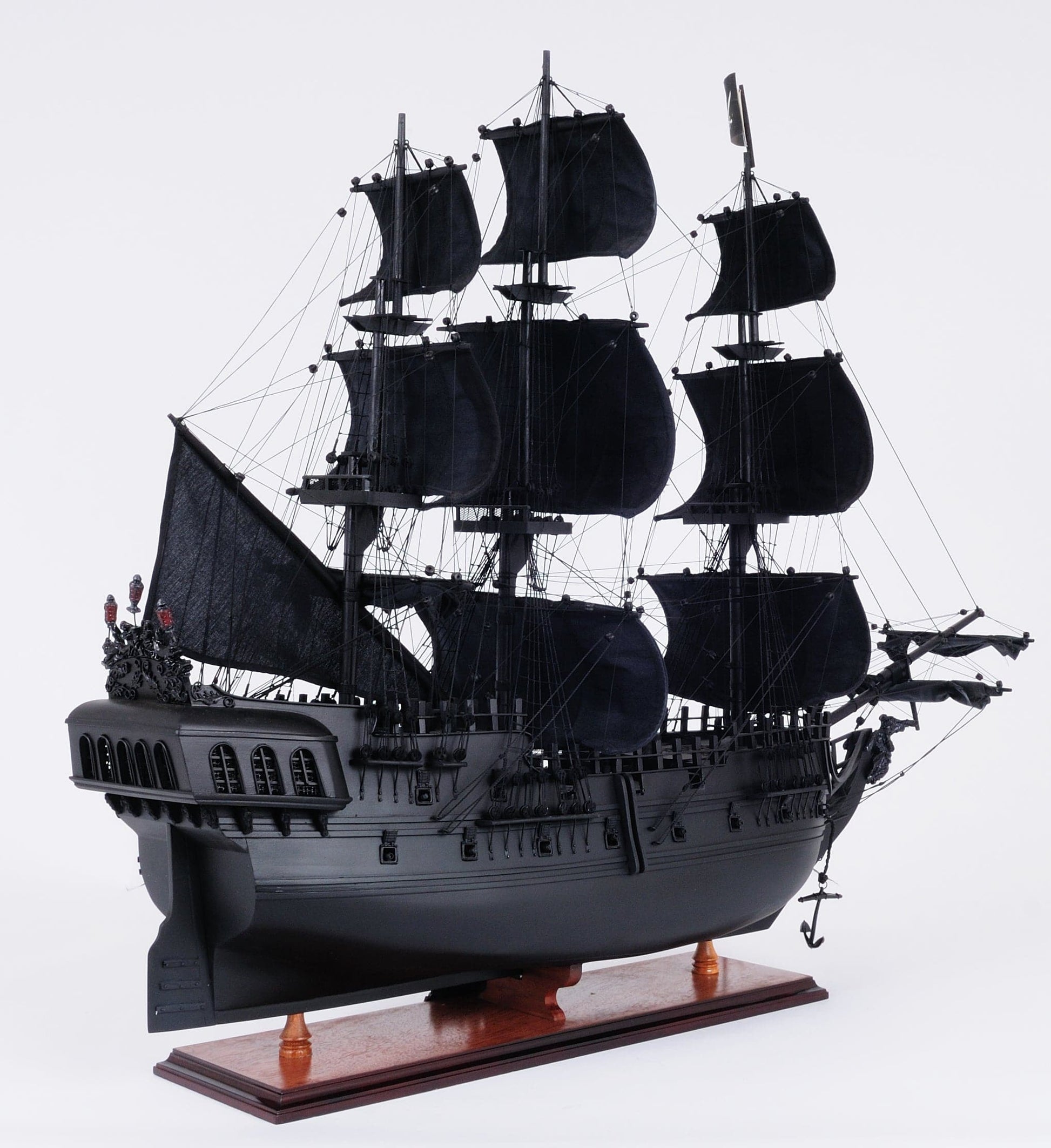 ALDO Hobbies & Creative Arts> Collectibles> Scale Model L: 35 W: 10.5 H: 29 Inches / NEW / Wood Black Pearl Pirates of The Caribbean Large Tall Ship Wood Model Sailboat Assembled