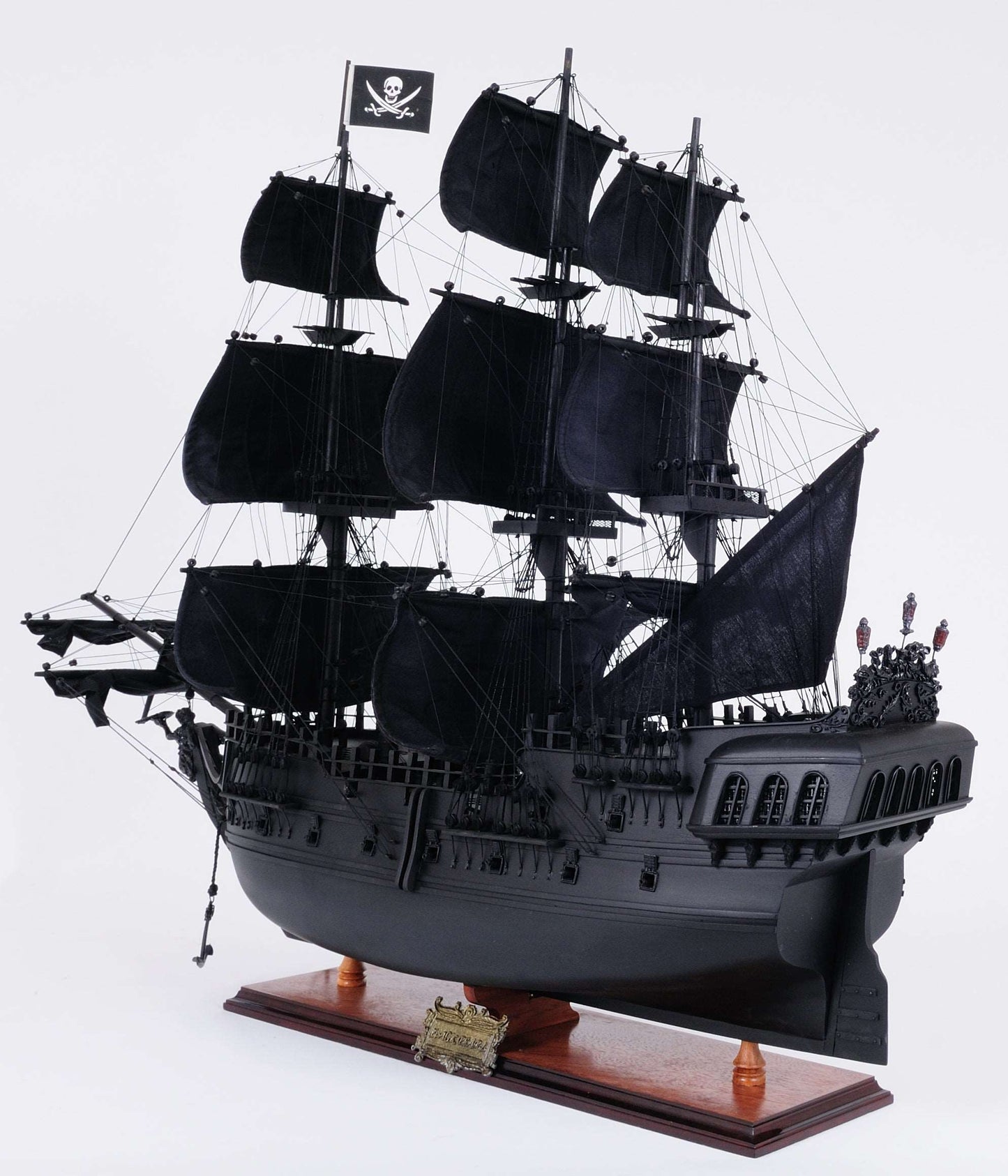 ALDO Hobbies & Creative Arts> Collectibles> Scale Model L: 35 W: 10.5 H: 29 Inches / NEW / Wood Black Pearl Pirates of The Caribbean Large Tall Ship Wood Model Sailboat Assembled