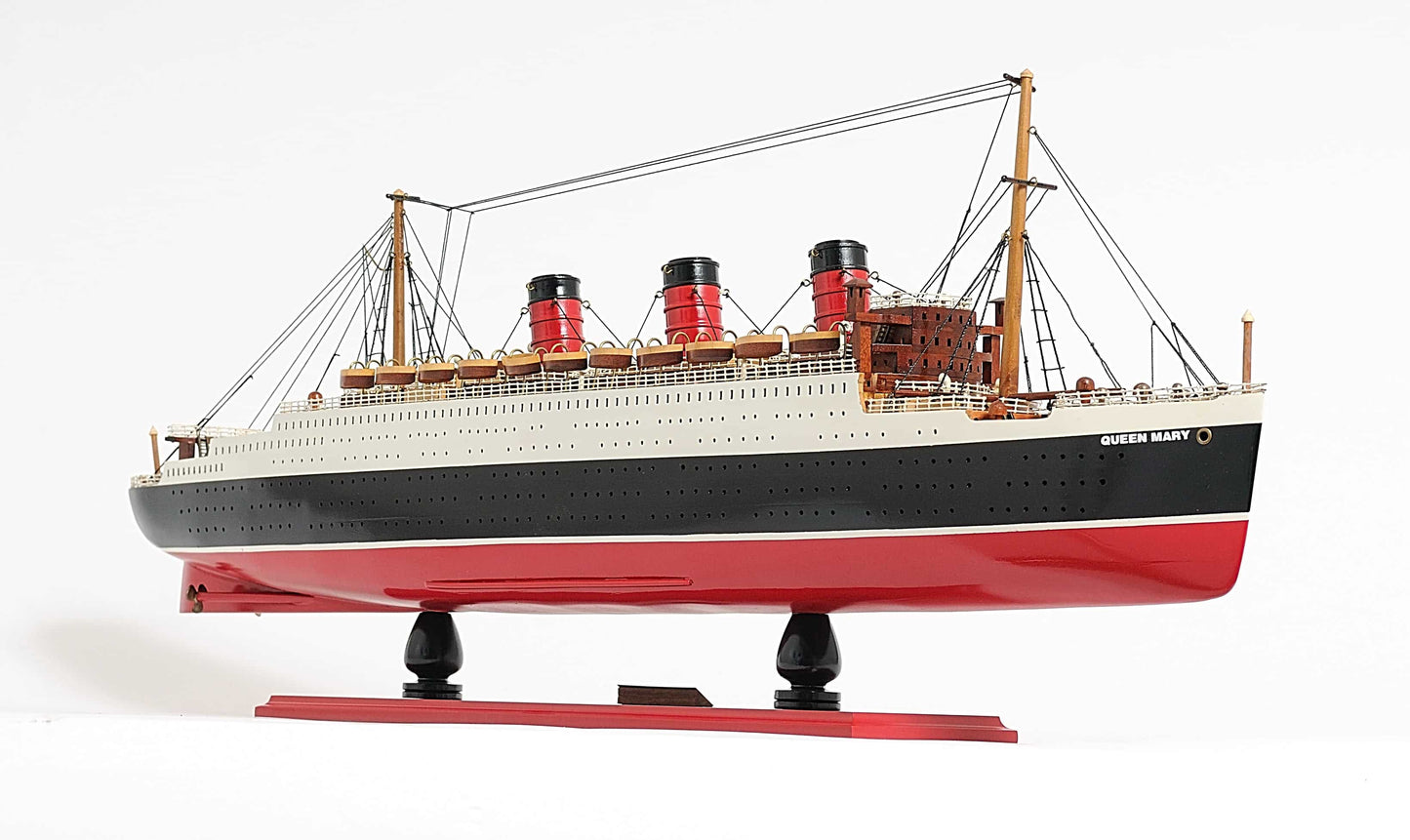 ALDO Hobbies & Creative Arts> Collectibles> Scale Model L: 40 W: 5 H: 12 Inches / NEW / Wood Queen Mary British Flagship Star Painted Passenger Ship Ocean Liner Large Wood Model Assembled