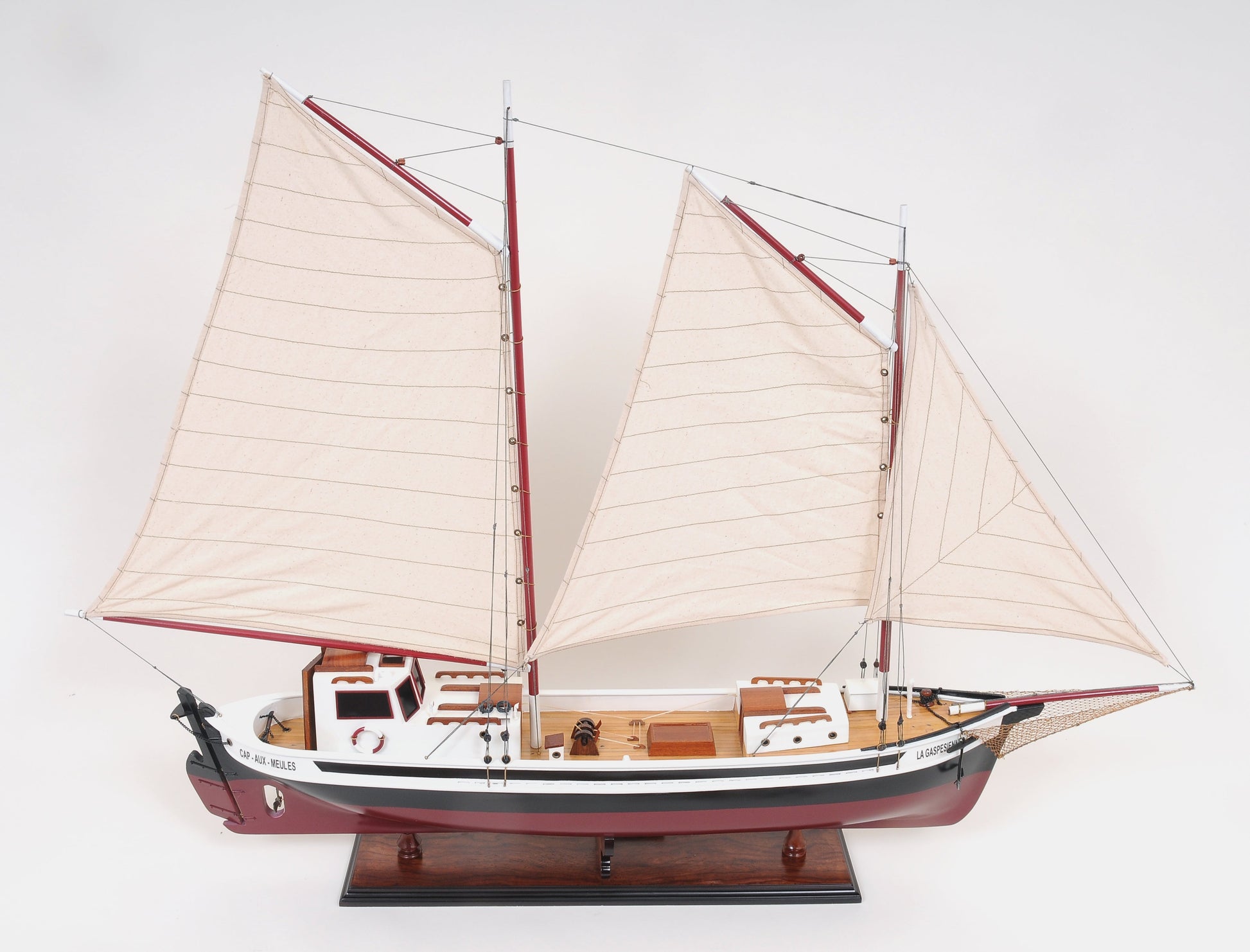 ALDO Hobbies & Creative Arts> Collectibles> Scale Model L: 43 W: 5.5 H: 31.25 Inches / NEW / Wood La Gaspésienne Canadien Sailboat Large Wood Model Ship By Developer Howard Chapelle