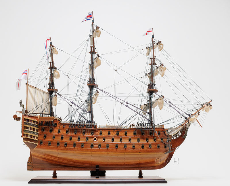 Aldo Hobbies & Creative Arts> Collectibles> Scale Model new / Wood / L: 40 W: 13.75 H: 39.25 Inches HMS Victory Midsize EE Tallship Wood Model Sailboat Assembled  With Display Case And Glass