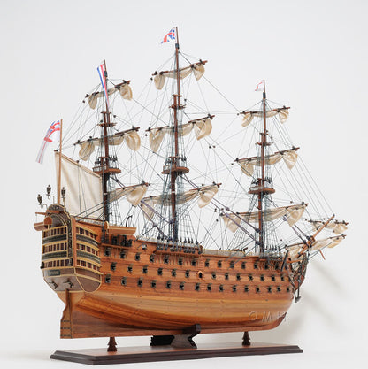 Aldo Hobbies & Creative Arts> Collectibles> Scale Model new / Wood / L: 40 W: 13.75 H: 39.25 Inches HMS Victory Midsize EE Tallship Wood Model Sailboat Assembled  With Display Case And Glass