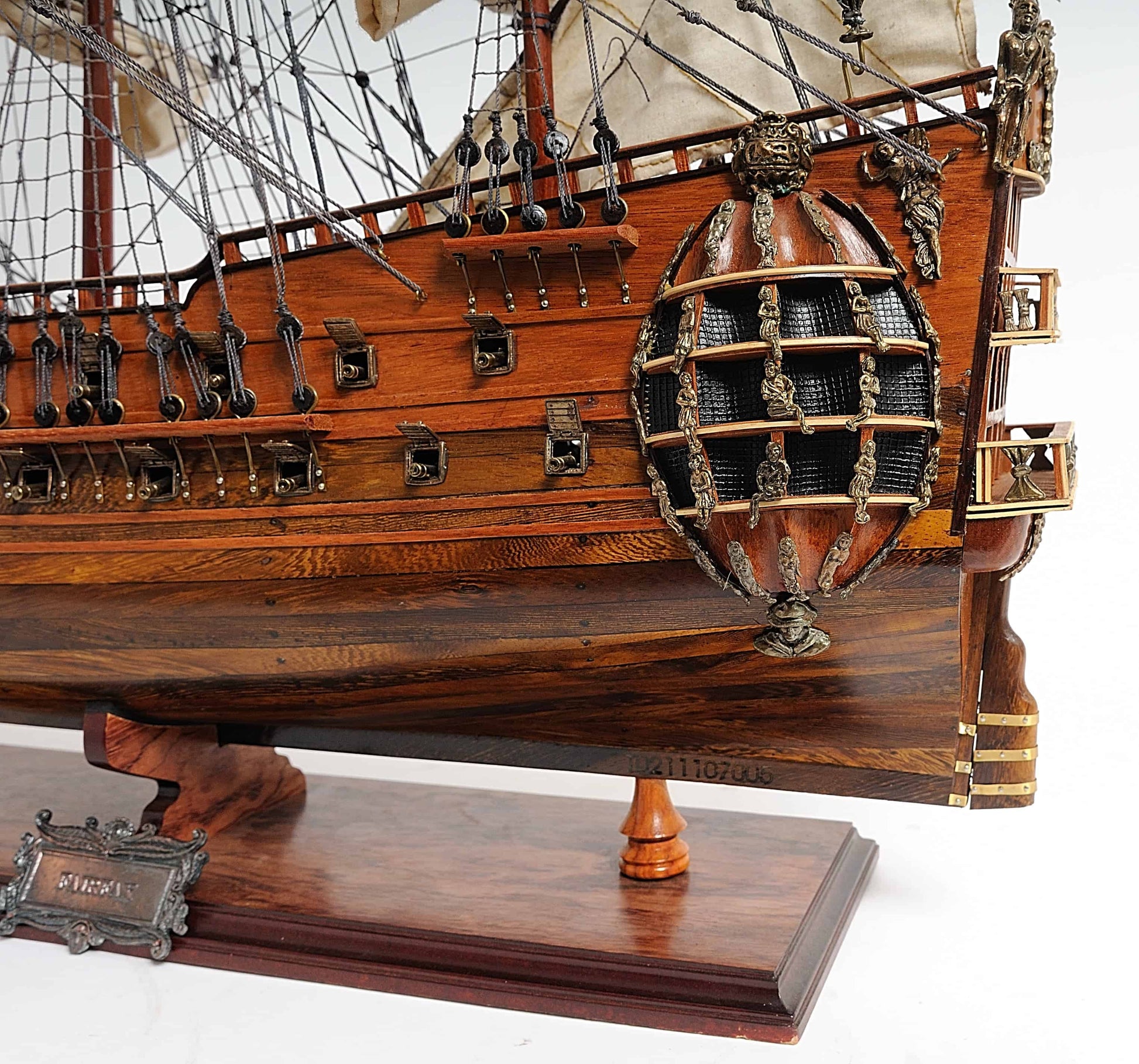 ALDO Hobbies & Creative Arts > Collectibles > Scale Models L: 34.25 W: 10.5 H: 32 Inches / NEW / Wood Royal Navy HMS Fairfax of Commonwealth of England Frigate Tall Ship  Wood Model Sailboat Assembled