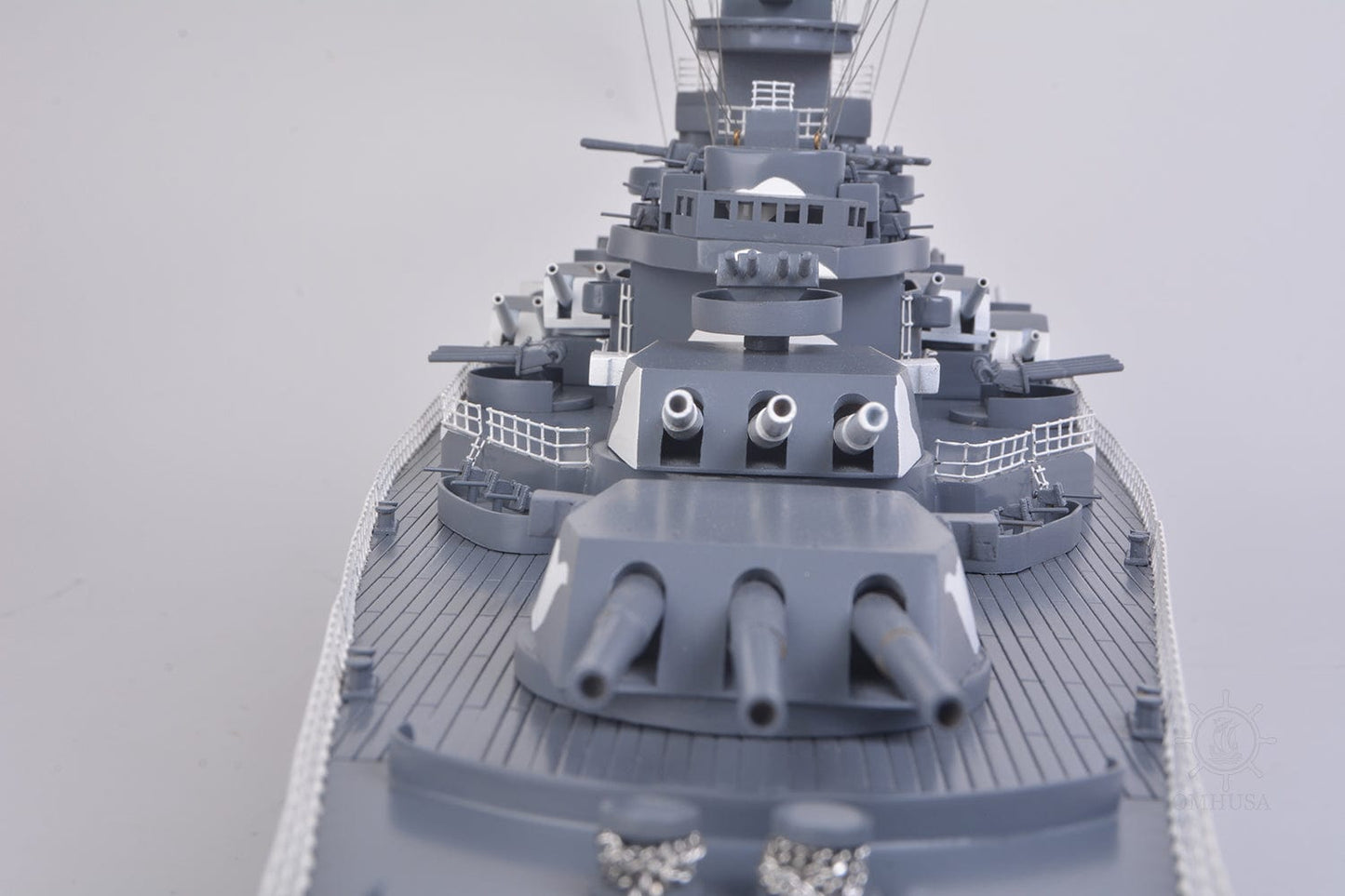 ALDO Hobbies & Creative Arts > Collectibles > Scale Models L: 42.5 W: 7 H: 15.75 Inches / NEW / wood USS Alabama BB-60 Battleship Warship Exclusive Edition XLarge Camouflage Model  Assembled