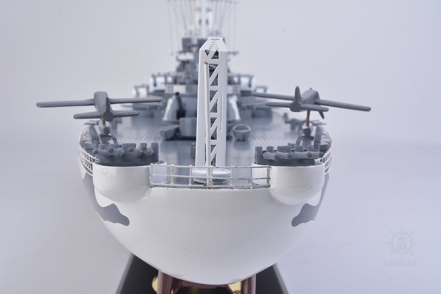 ALDO Hobbies & Creative Arts > Collectibles > Scale Models L: 42.5 W: 7 H: 15.75 Inches / NEW / wood USS Alabama BB-60 Battleship Warship Exclusive Edition XLarge Camouflage Model  Assembled