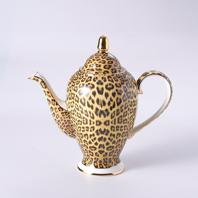 ALDO ‎> Kitchen & Dining > Tableware > Dinnerware Tea / Coffee Pot / porcelain / new Leopard Style Luxury Coffee and Tea Porcelain 24 Karat Gold Plated Sets For Six