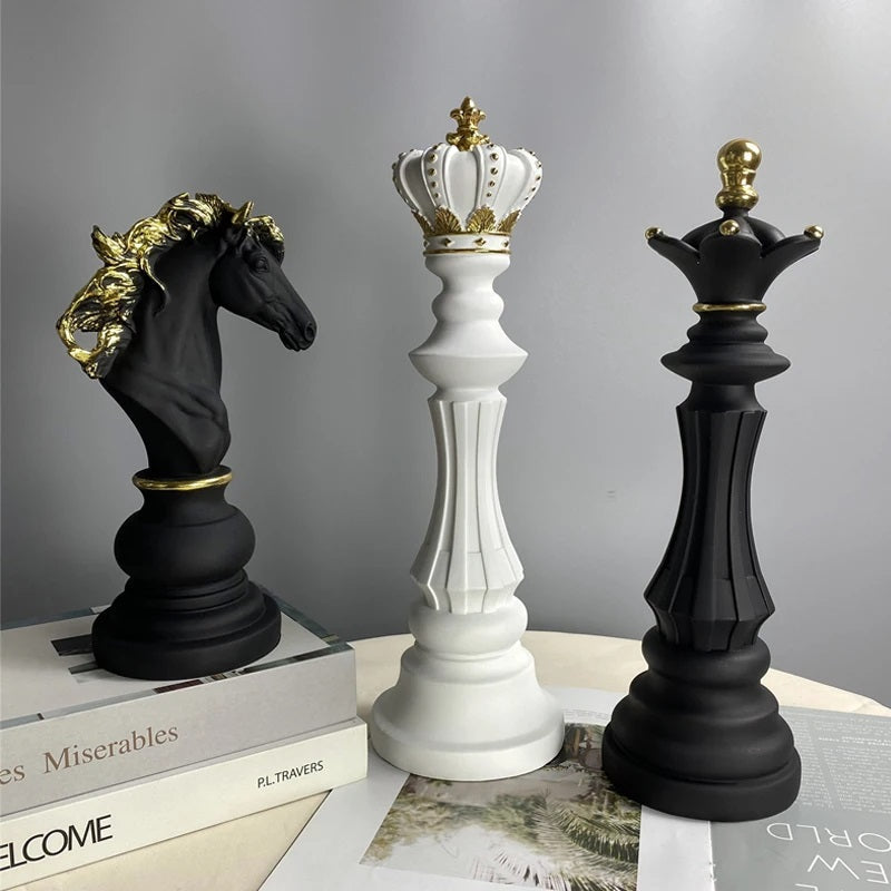 ALDO Party & Celebration > Party Supplies > Party Games Chess Decoration Collection Statues of Black and White King Knight and  Queen